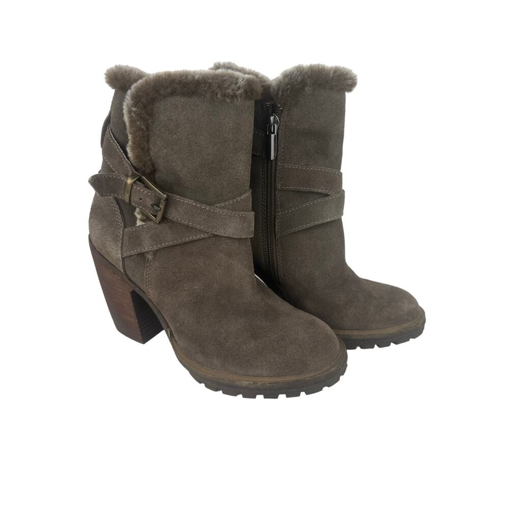 Carmela Women’s Leather Ankle Boot Taupe Sz 36 USA 6 New